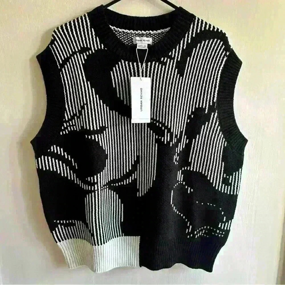 Urban Revivo ABSTRACT PATTERN KNITTED SWEATER VEST size M, New - Picture 3 of 7
